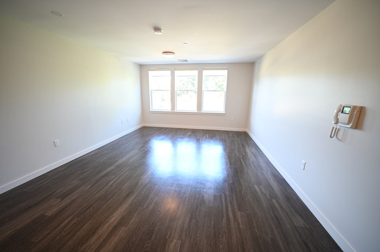 1 Whittemore Ave #314 - Photo 2 of 12