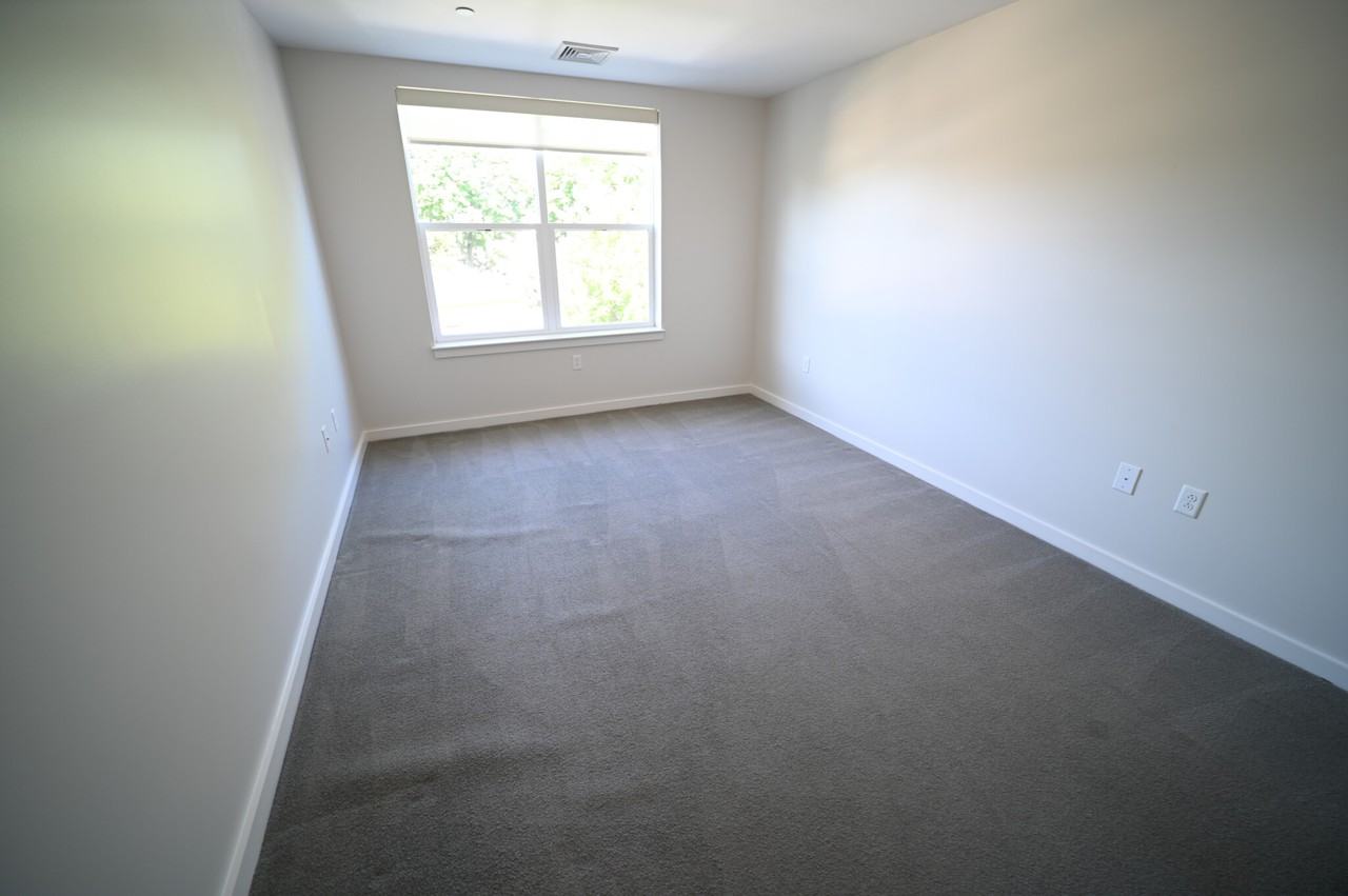 1 Whittemore Ave #314 - Photo 7 of 12
