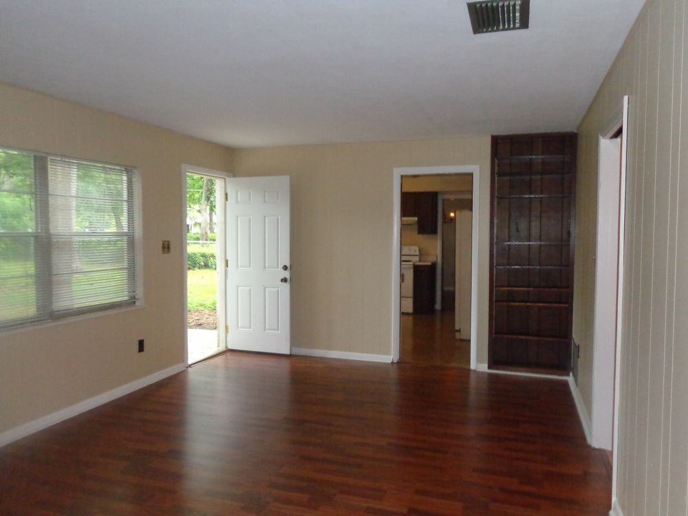 1420 NW 46th St - Photo 2 of 14