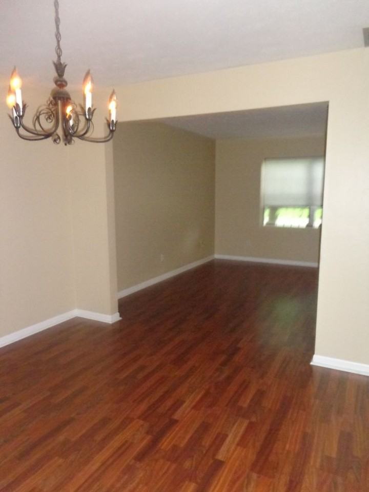 1420 NW 46th St - Photo 3 of 14