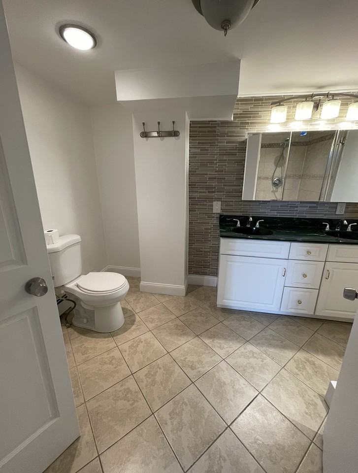 200 Mohawk Street - Photo 3 of 6