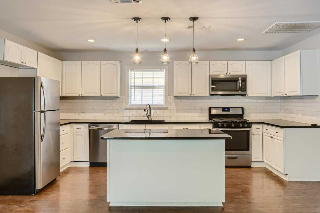 1315 Stevens Ridge Dr - Photo 5 of 21