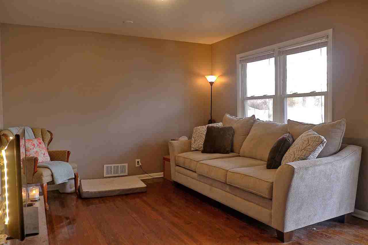 3428 Charlotte Street - Photo 2 of 10