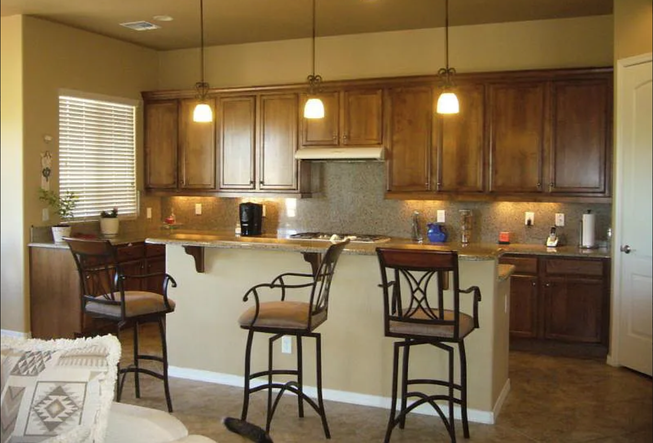 696 West Mesquite Lane - Photo 2 of 12