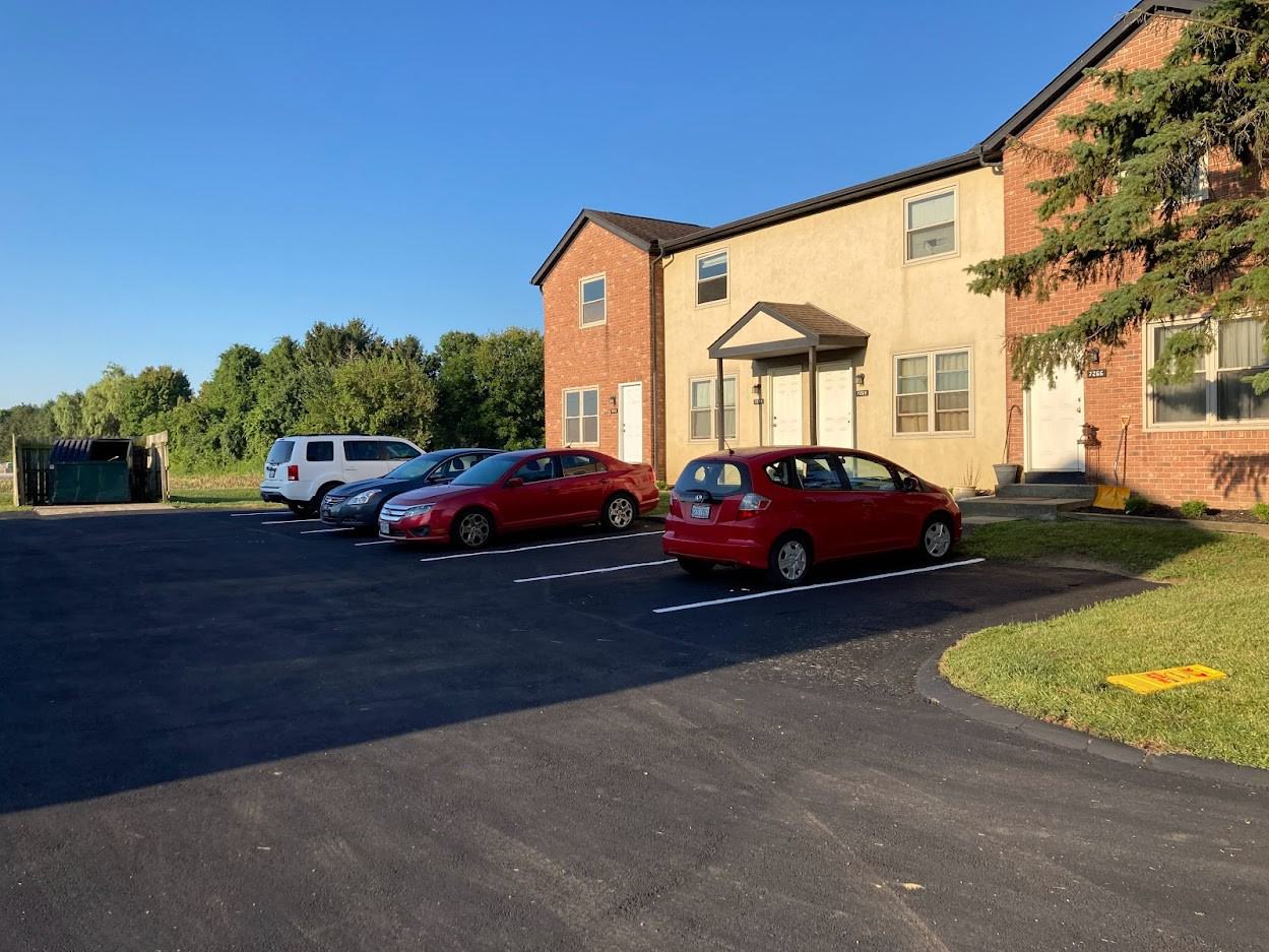 7272 Fall Creek Ln #7272 - Photo 2 of 8