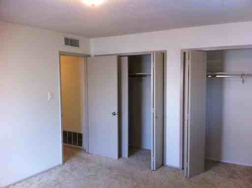 7124 San Francisco Rd NE - Photo 2 of 12