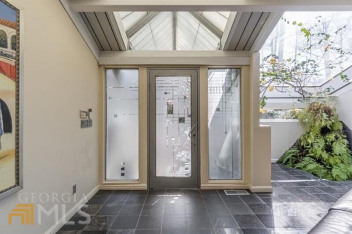 1121 Dawn View Ln Nw - Photo 2 of 50