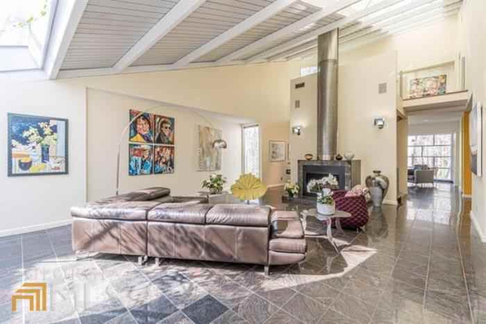 1121 Dawn View Ln Nw - Photo 3 of 50