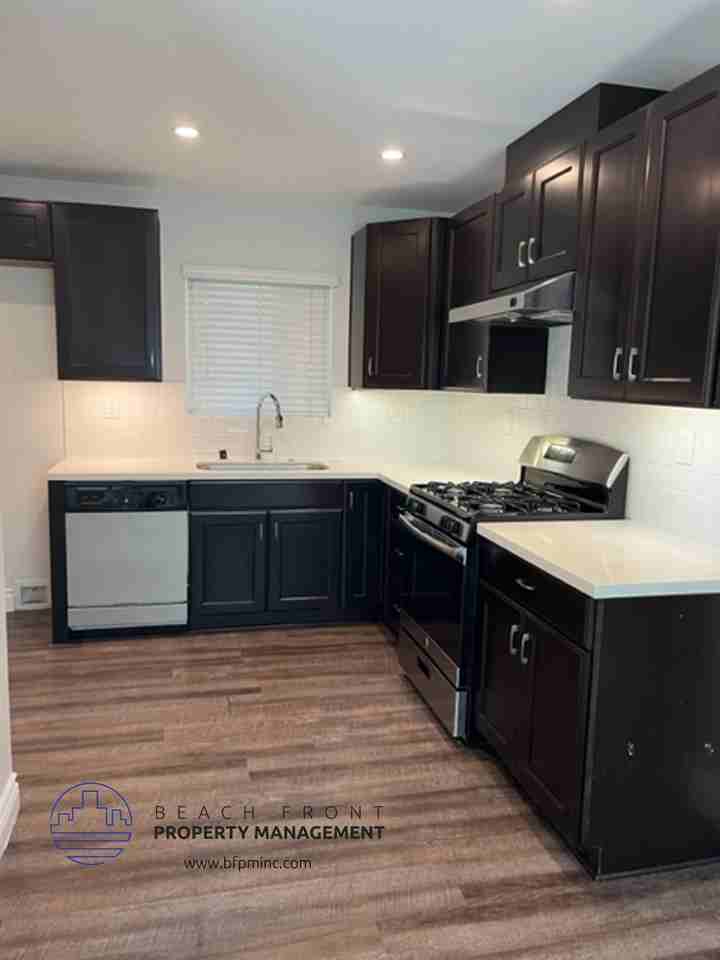 9928-9934 Rose St. - Photo 2 of 9