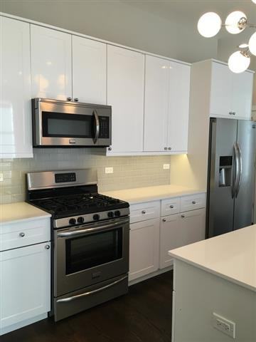 2404-14 W Cortland - Photo 2 of 8