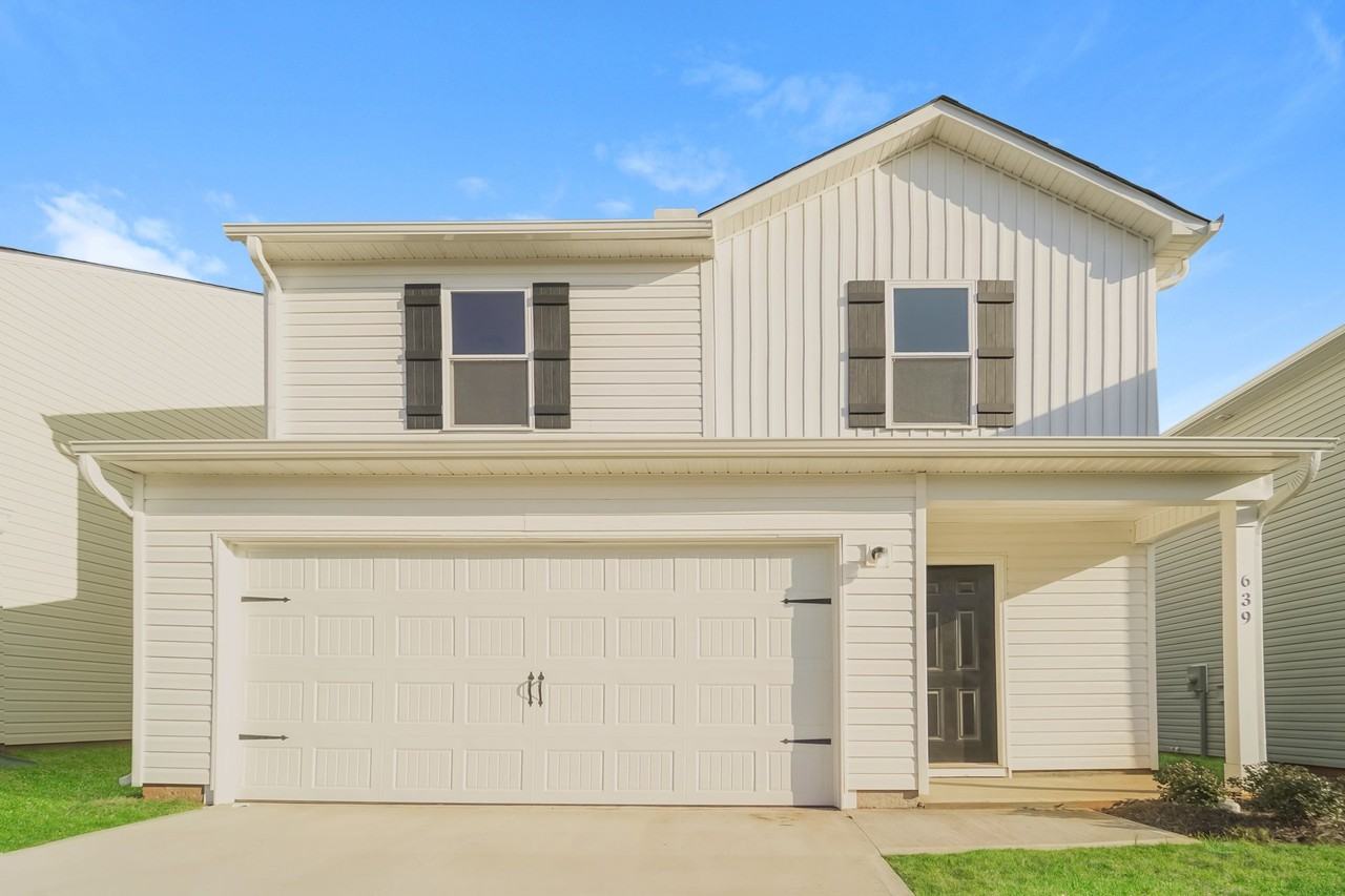 639 Farmstead Trl - Photo 2 of 14