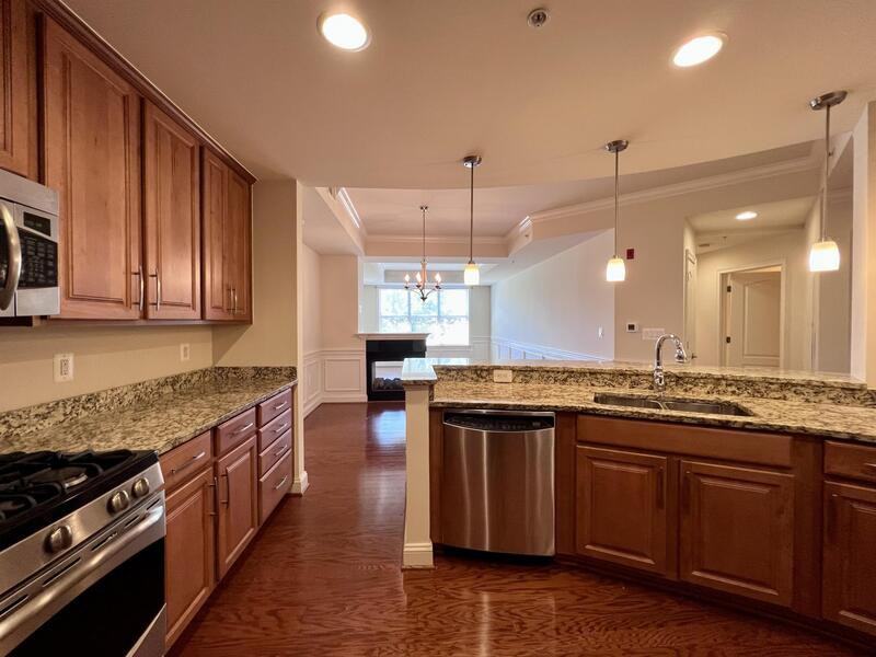 320 S West St #304 - Photo 2 of 33