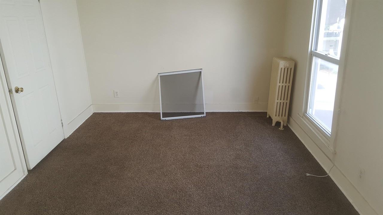 108 Fayette St #108 - Photo 4 of 15