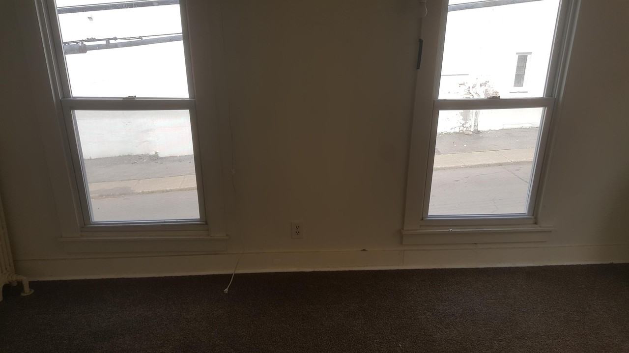 108 Fayette St #108 - Photo 5 of 15