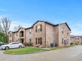 featured image of 1603 W Walnut St