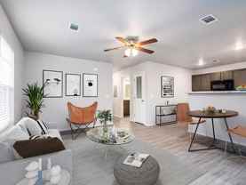 1603 W Walnut St - Photo 1 of 1