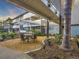 425 Merrimac Way - Photo 1 of 1