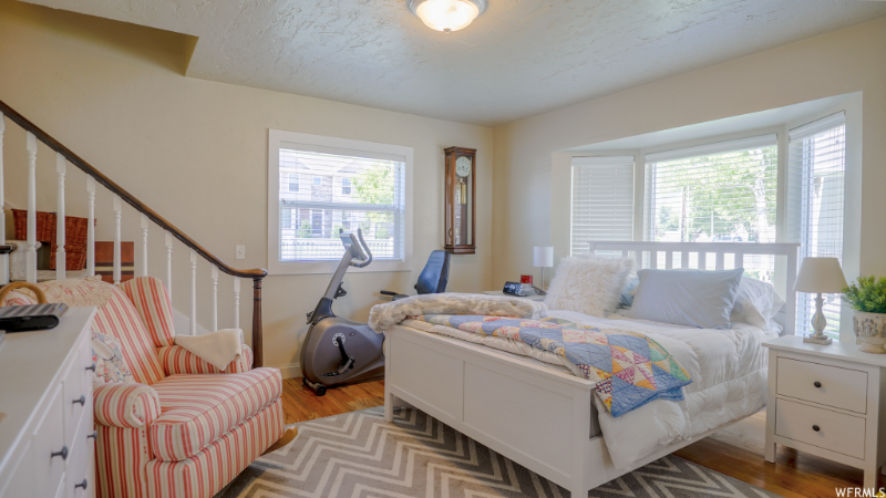 1003 Wsouth - Photo 7 of 12