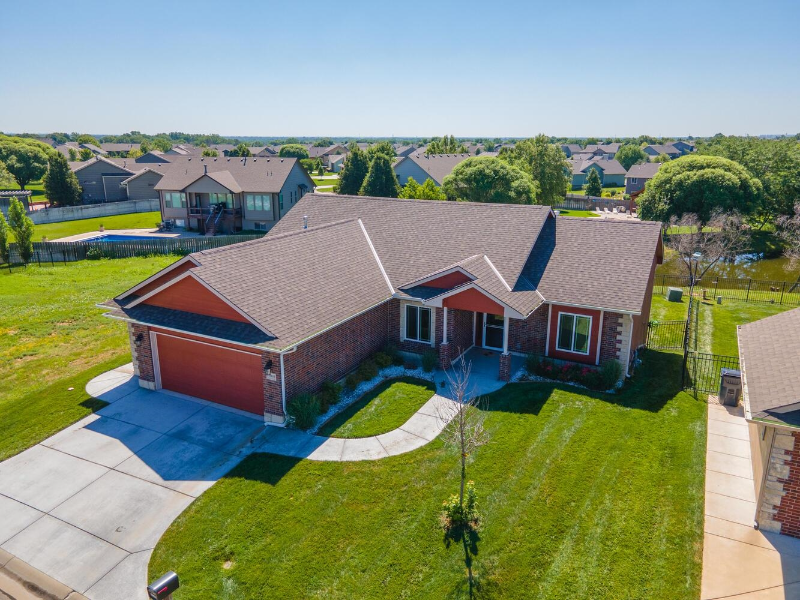 15013 W Hayden Cir - Photo 2 of 22