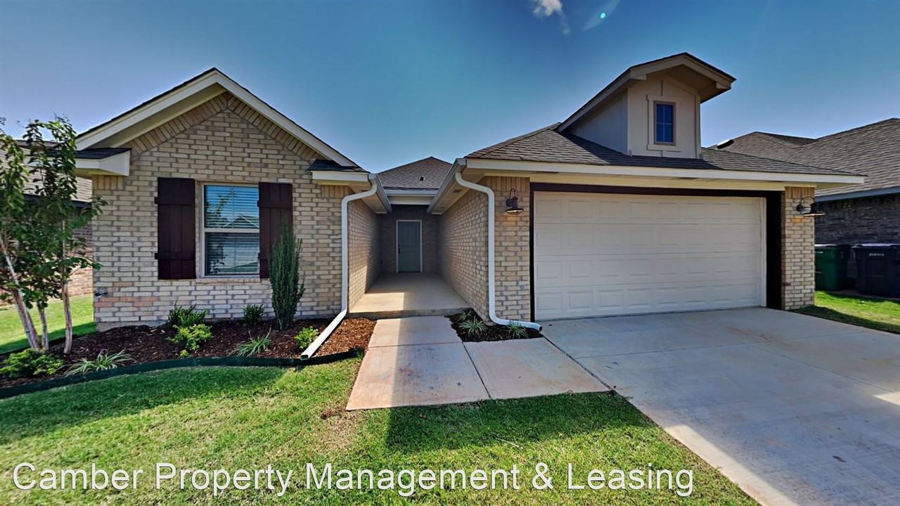 10528 Nw 41st St - Photo 2 of 23