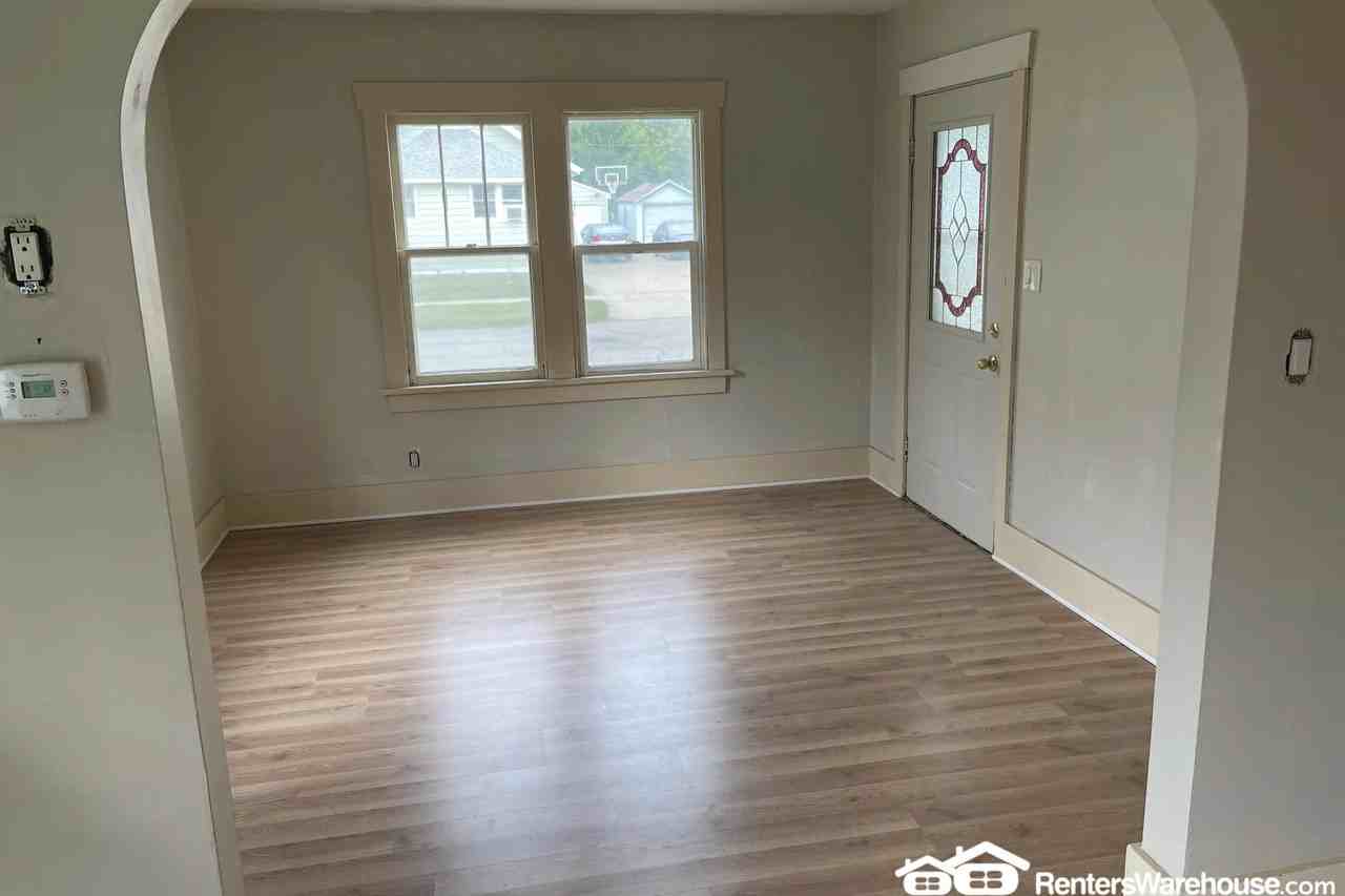 224 224 11th NW St - Photo 2 of 29