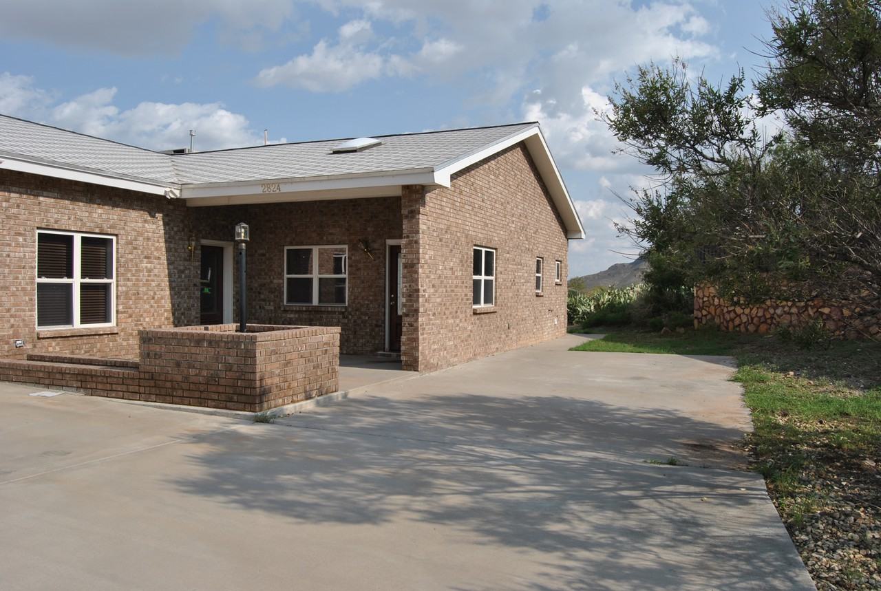 2824 Titanic Ave #1 - Photo 3 of 7