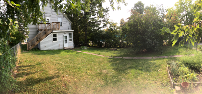 701 E 8th St #1 - Photo 3 of 14