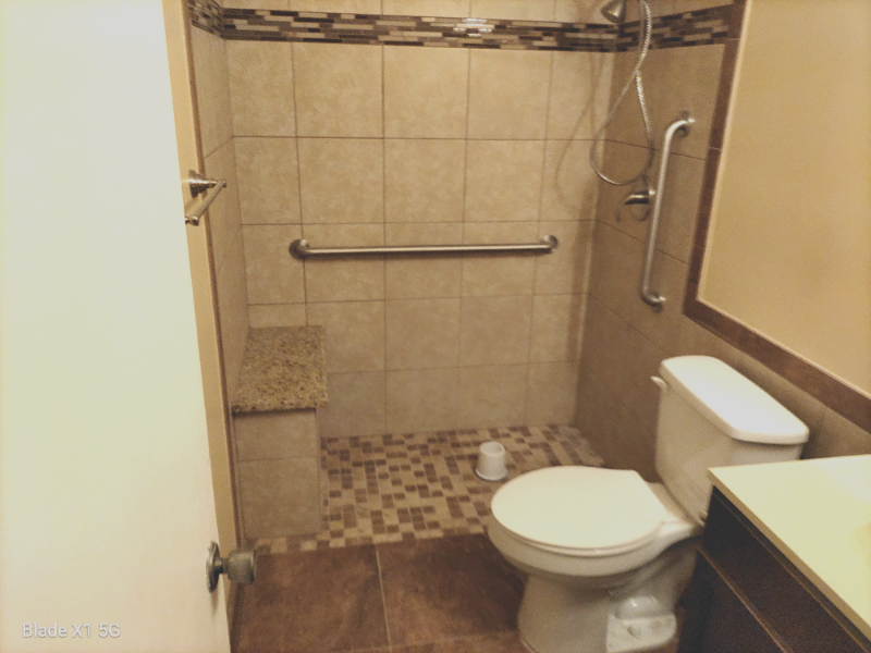 1501 Carlisle Dr E - Photo 3 of 16