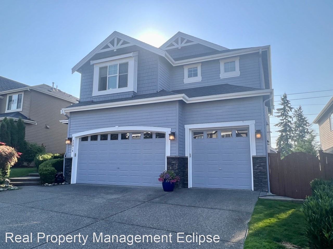 22106 43rd Dr Se - Photo 2 of 37