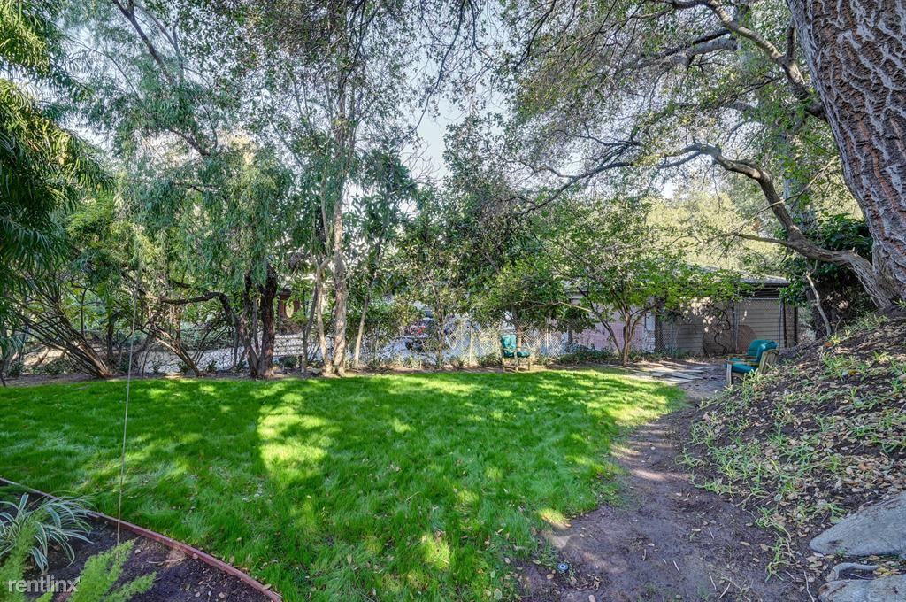 530 Mesa Lila Rd - Photo 2 of 9