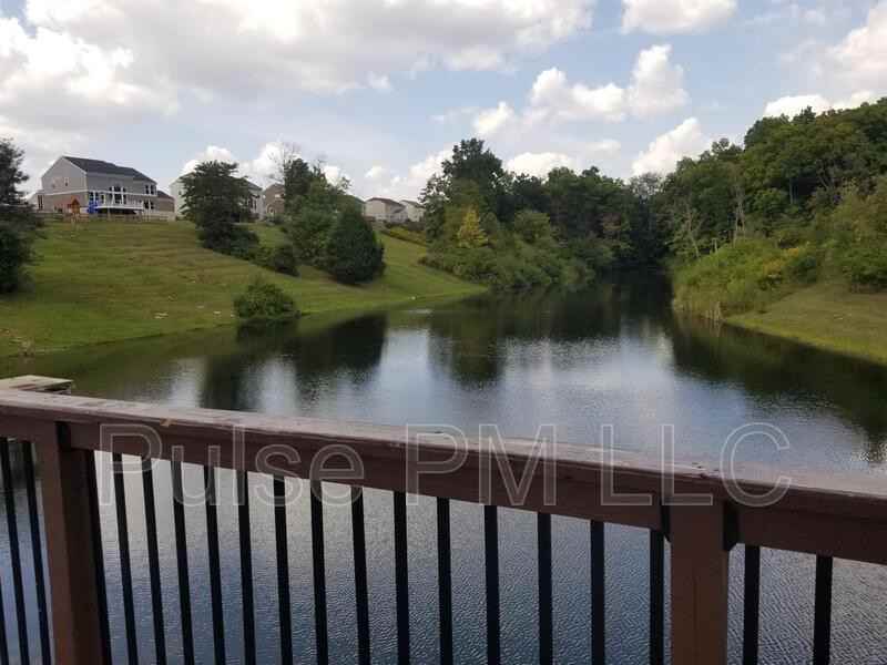 1389 Meadow Run Ln - Photo 6 of 39