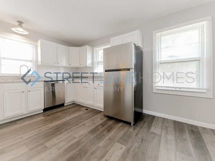 9808 Harold Dr - Photo 2 of 17