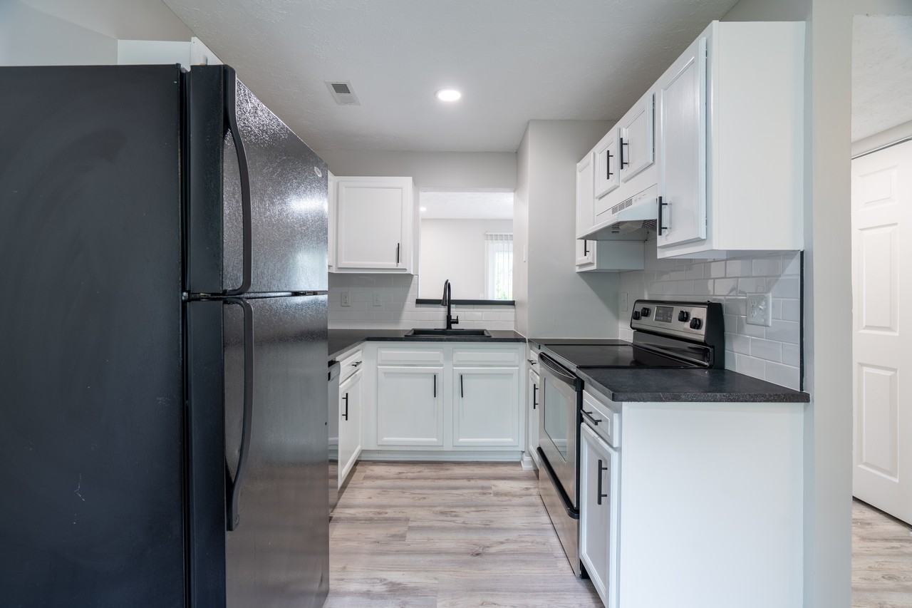 1364 South Talbott Street #1364 - Photo 3 of 16