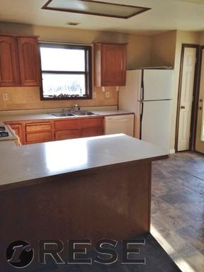 558 S 600 W - Photo 3 of 16