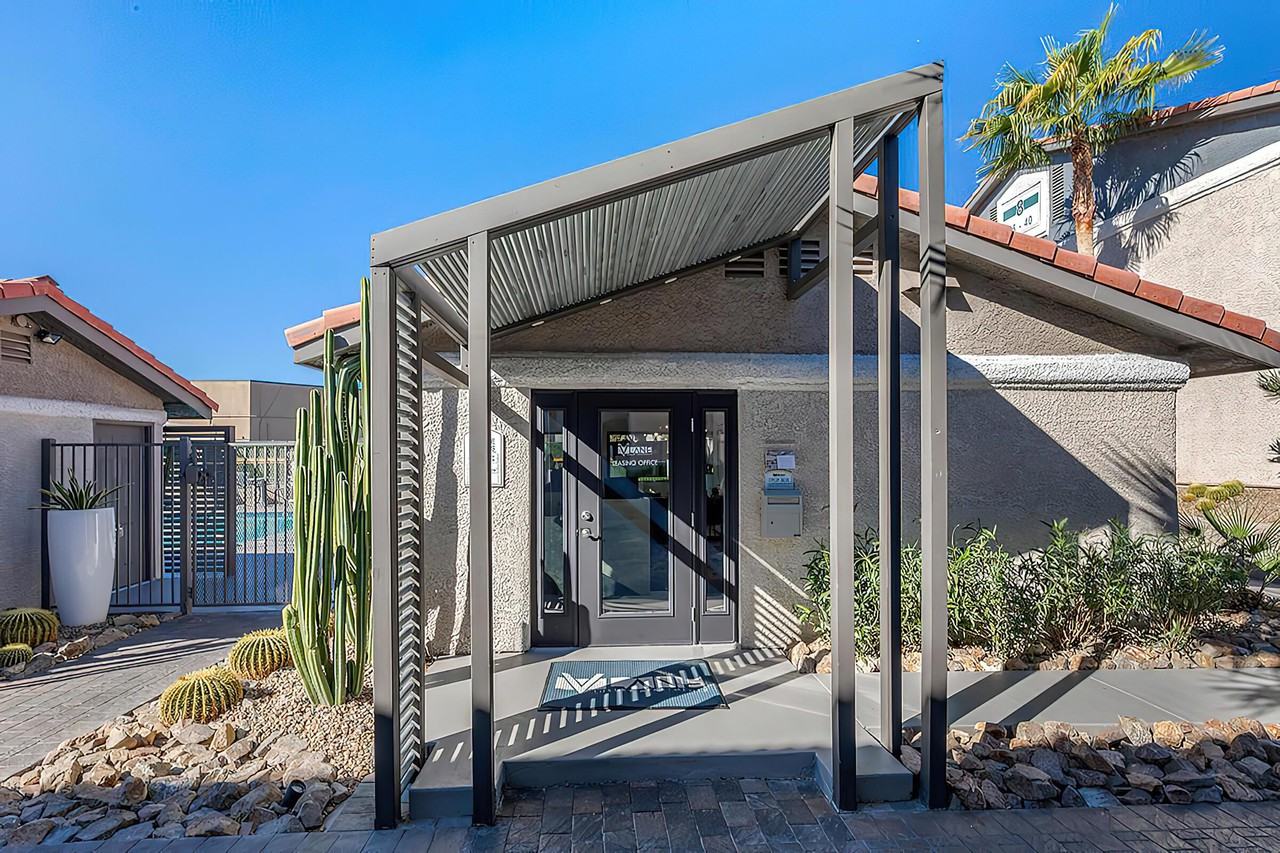 V Lane - Photo 2 of 50