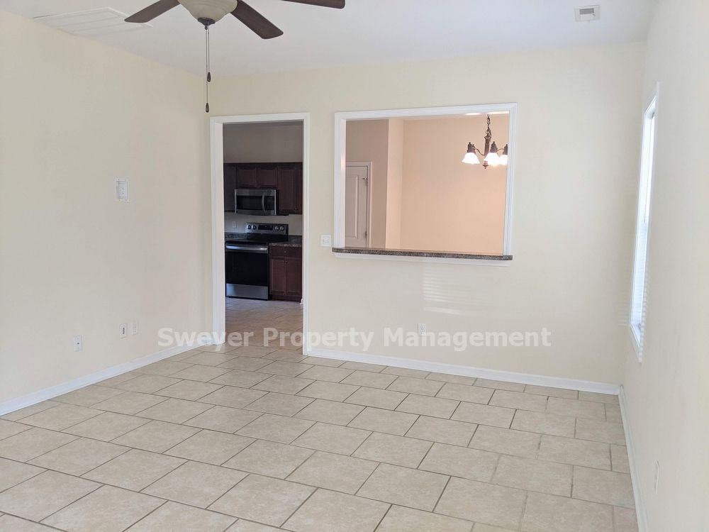 4603 Capri Dr - Photo 2 of 19