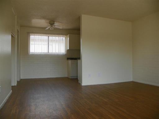 960 N Orange - Photo 3 of 22