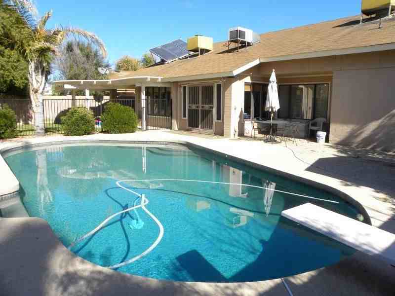 9212 S Kachina Dr - Photo 2 of 11