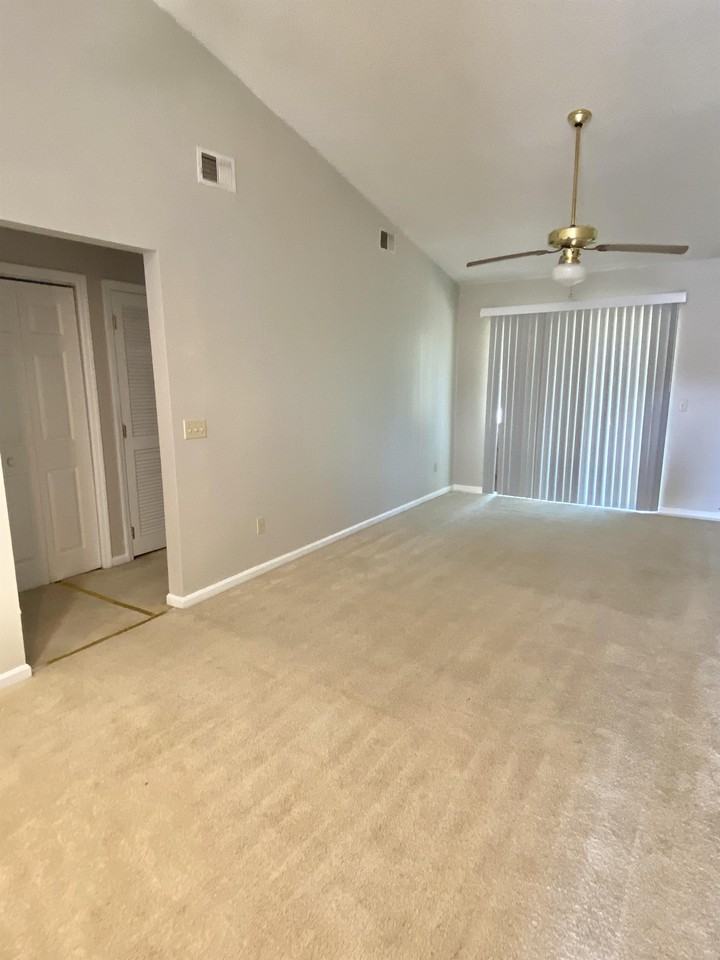 910 Brett Drive #34 - Photo 3 of 18