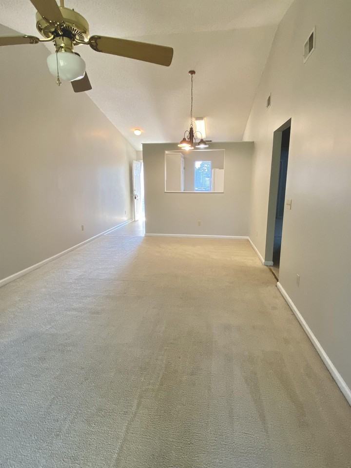 910 Brett Drive #34 - Photo 5 of 18