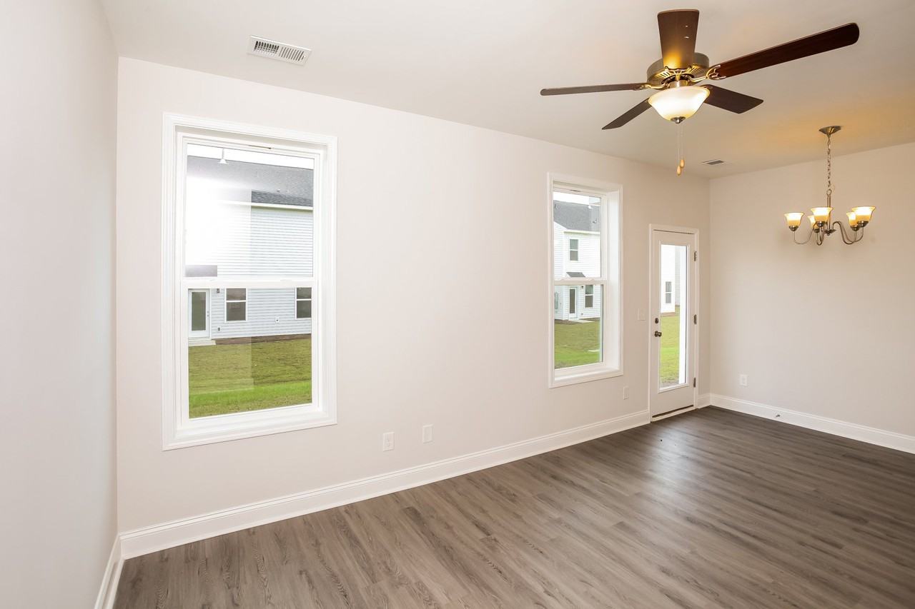 204 Satin Walnut Way - Photo 4 of 16