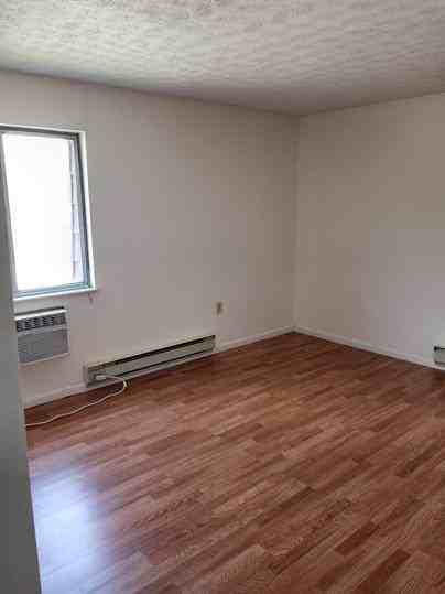 Dewers Street, 111 (47001) - Photo 3 of 13