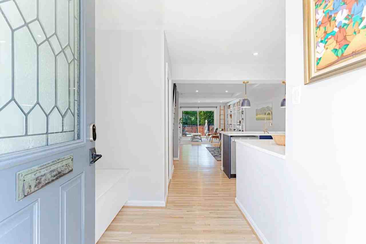 619 I St Sw - Photo 3 of 25