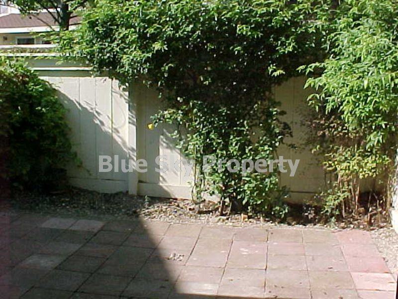 2057 Village Ln - Photo 2 of 6