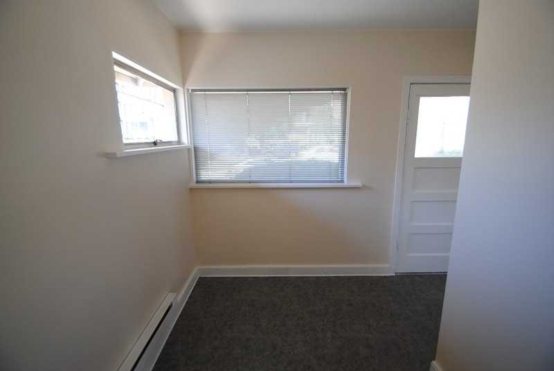 1726 Dexter Ave N - Photo 2 of 12