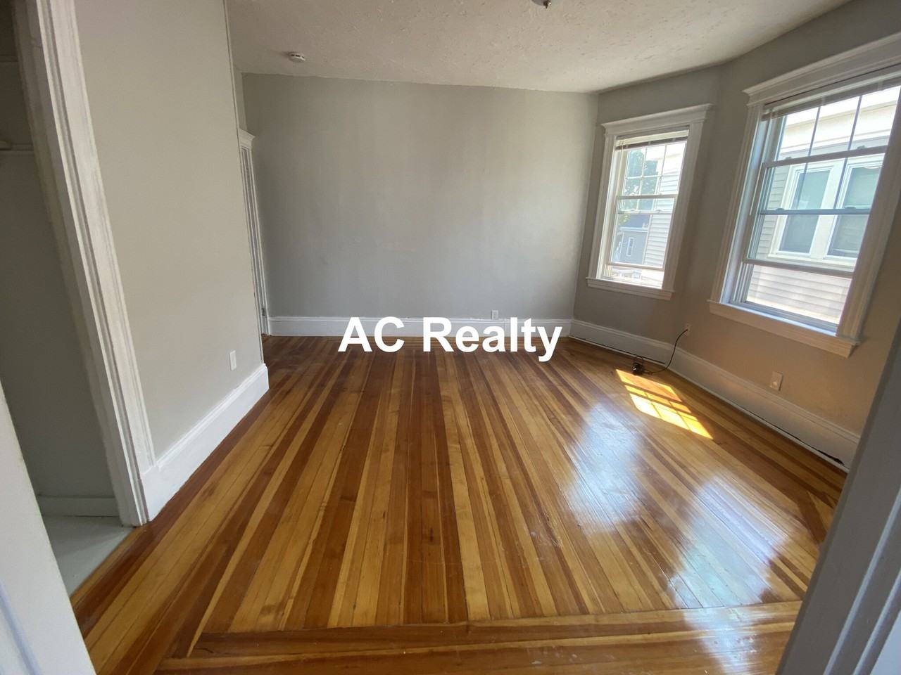 45 Upham St #3 - Photo 6 of 17