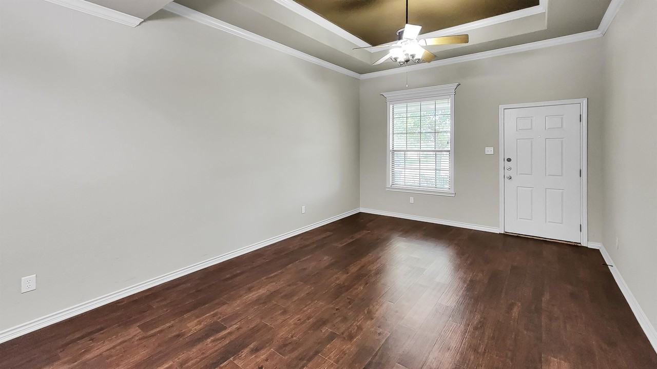 3842 Oldenburg Lane #3842 - Photo 6 of 11