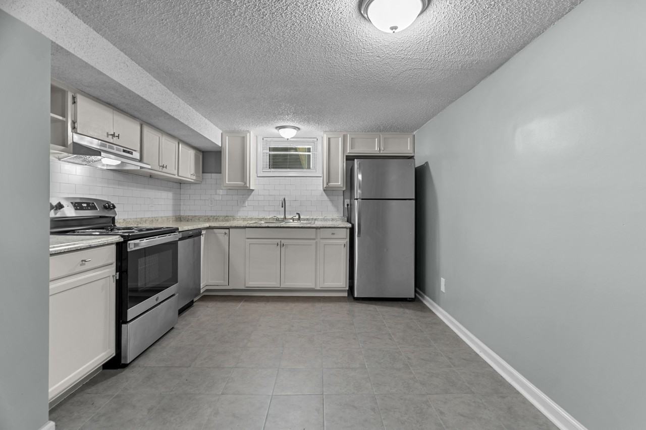 4833 Nw Homestead Ter #4833 - Photo 2 of 26