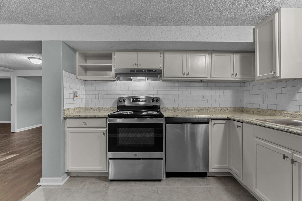 4833 Nw Homestead Ter #4833 - Photo 3 of 26