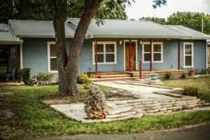 featured image of 314 2nd St #1